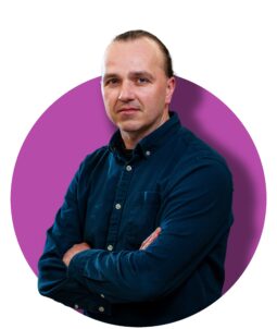 photo of staff member Daniel Lohrenz